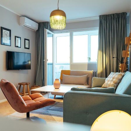 ParkLake Design Apartment - Fabulous View - Netflix Boekarest Buitenkant foto