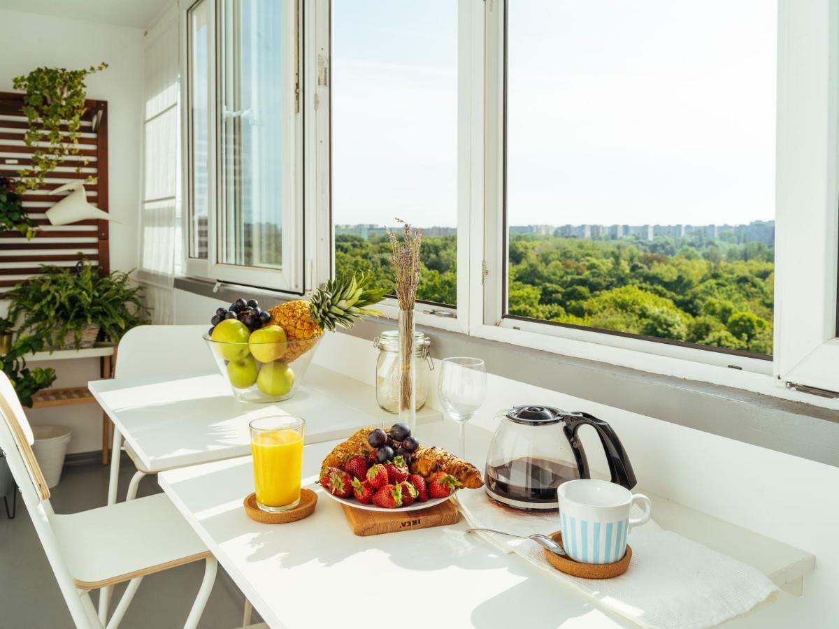 ParkLake Design Apartment - Fabulous View - Netflix Boekarest Buitenkant foto