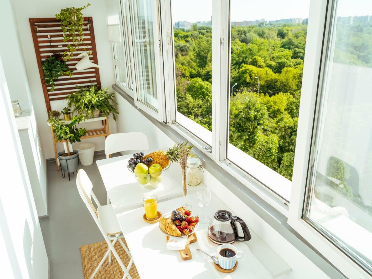 ParkLake Design Apartment - Fabulous View - Netflix Boekarest Buitenkant foto